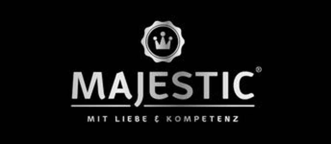Banner mit dem Logo der Marke MAJESTIC